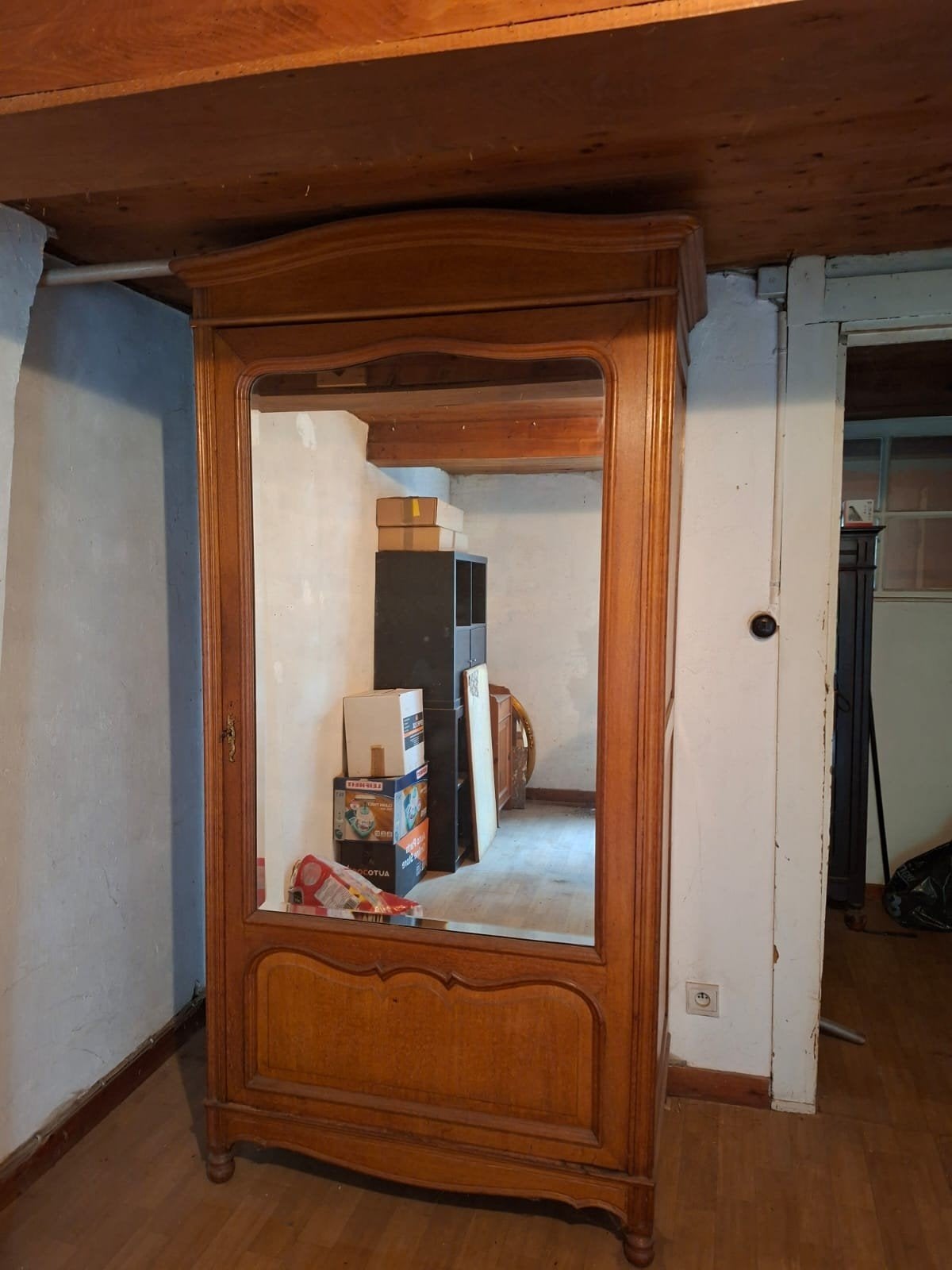 Ancienne armoire lingère avec miroir, Enlèvement