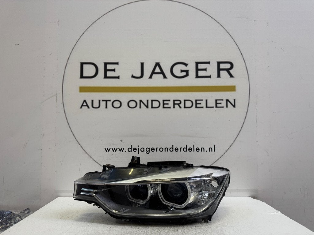 Phare avant gauche LED bi-x non pour BMW F30 F31 S rie 3 725, Autos : Pièces & Accessoires, Éclairage, Petuelring 130
80788  Munich, DE