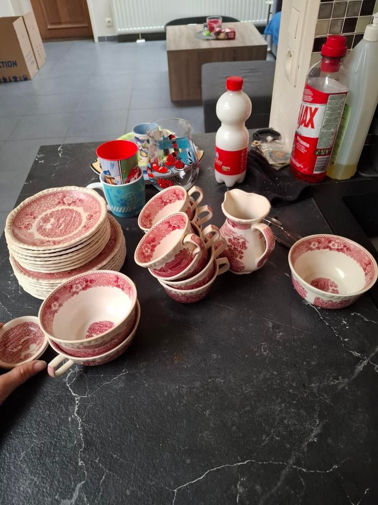 Mooi servies sterk aardewerk Wedgwood Group. , Antiek en Kunst, Ophalen of Verzenden