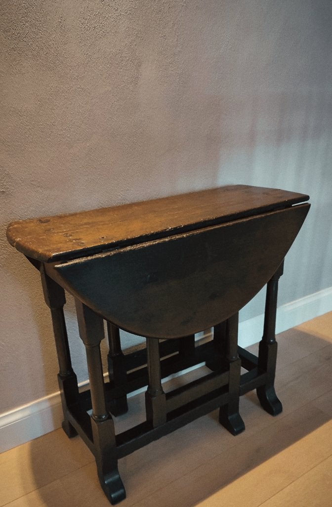 18th-Century Oak Gateleg Table George III, England, Ophalen