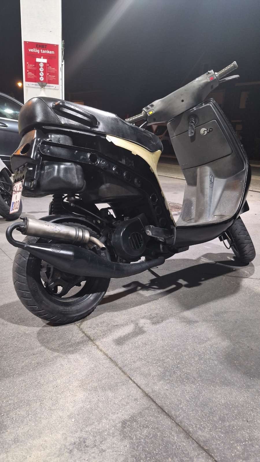 Piaggio sfera, Enlèvement, Comme neuf
