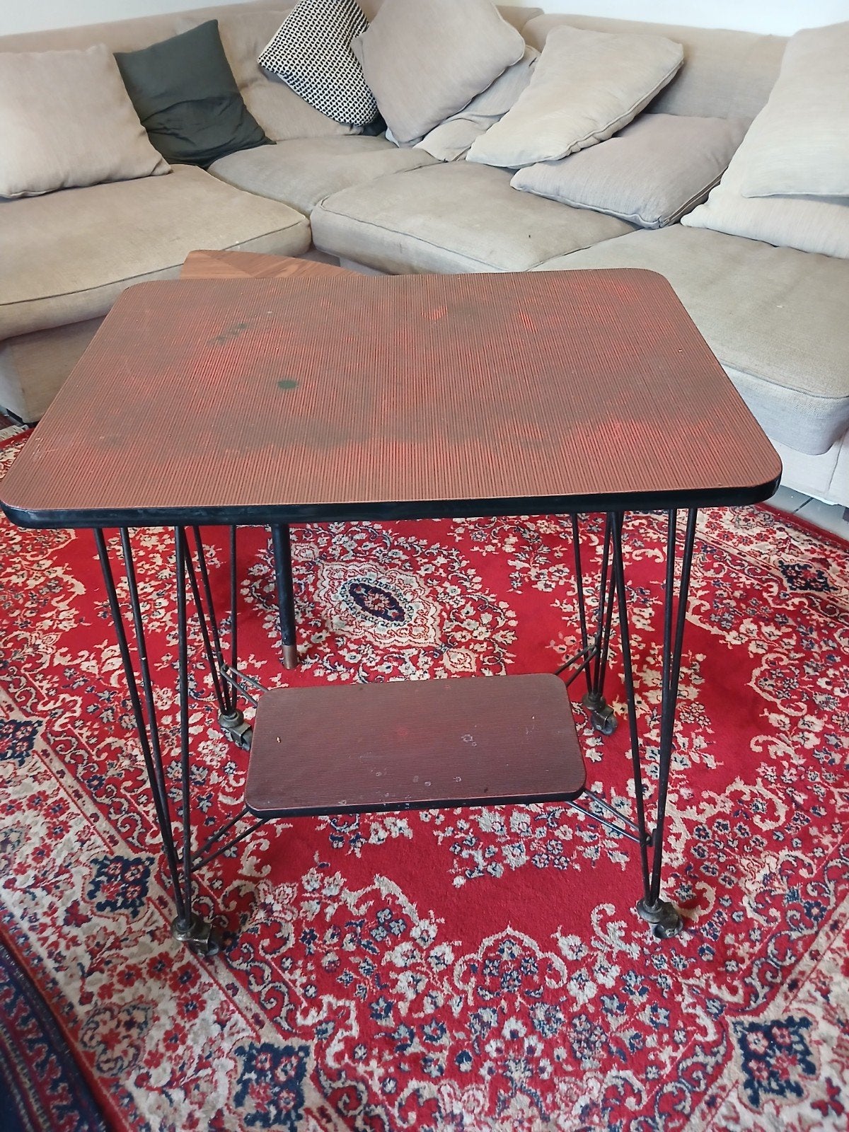 vintage tafeltje, Ophalen