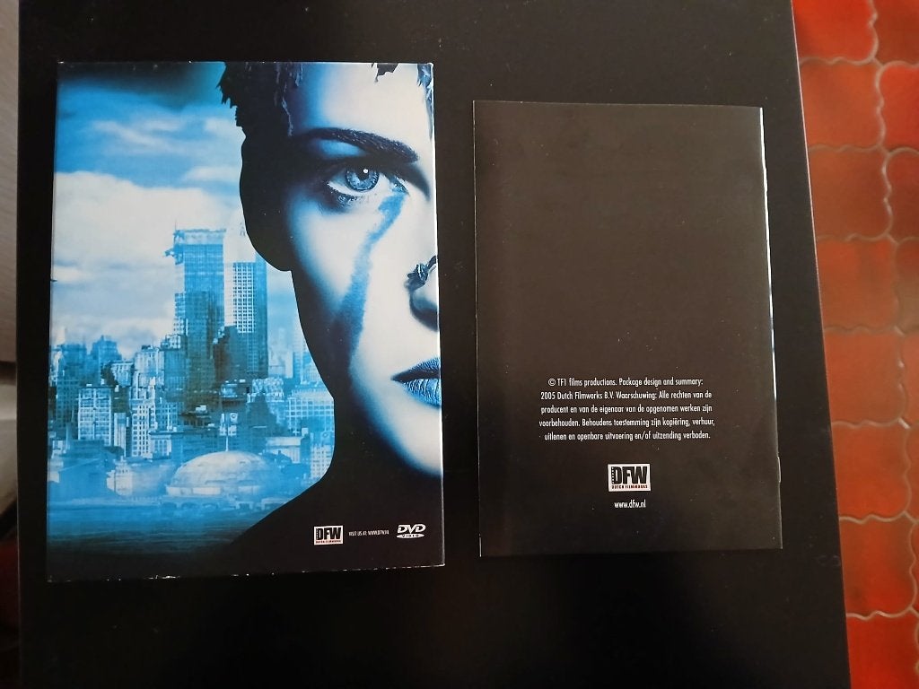 dvd's immortal, Enlèvement, Comme neuf