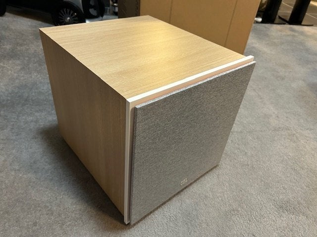JBL subwoofer STAGE 200P nieuw +garantie, 150 watt of meer, Nieuw, Ophalen of Verzenden, Jzdlk