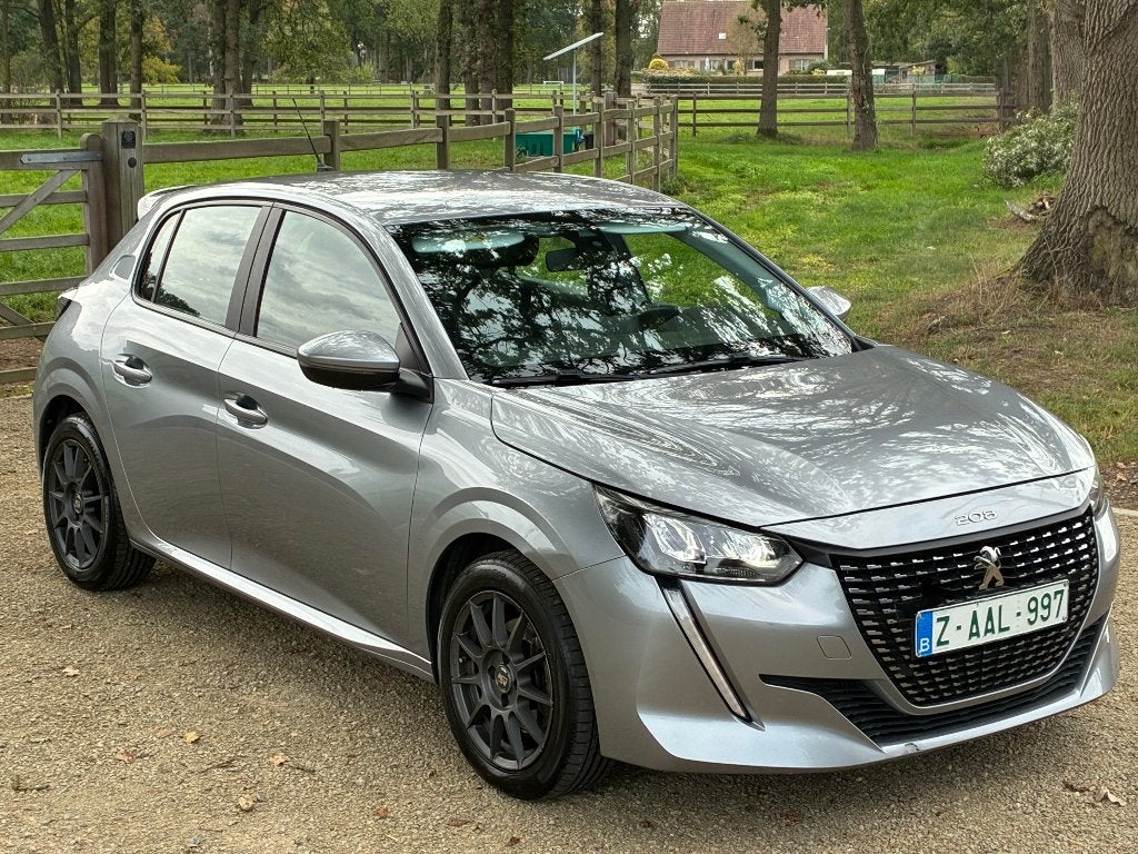 Peugeot 208 Automaat. Amper 19.000 km!, Auto's, 75 kW, Bedrijf, 5 deurs, Dealer onderhouden