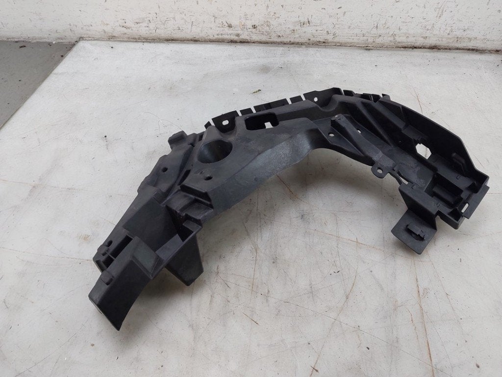 SUPPORT PARE-CHOCS ARRIÈRE GAUCHE EX40 (XZ) (|32386992|), Info@volvocars.com, Volvo Car Germany GmbH, Siegburger Straße 229
50679  Köln, DE