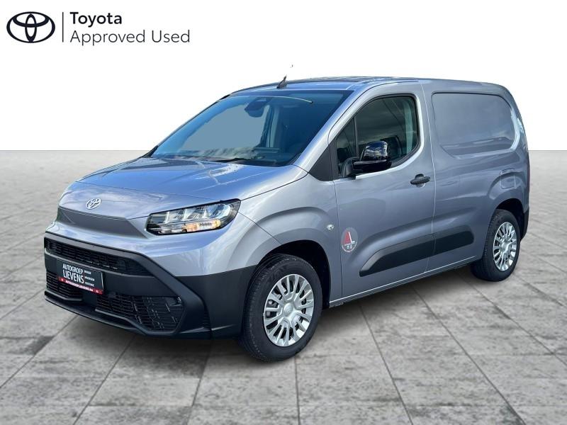 Toyota ProAce City 1.2 Benz Comfort 1d MT, Auto's, Zwart, 1199 cc, ProAce, Handgeschakeld