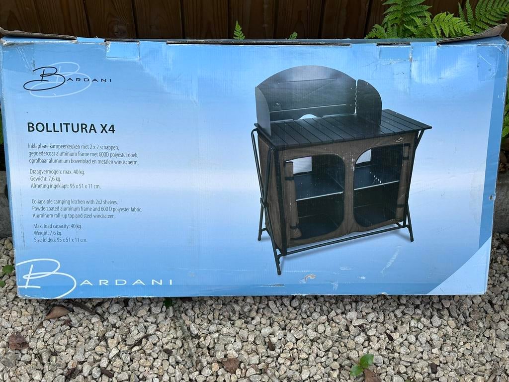 Kampeermeubel. Buitenkeuken, Tuin en Terras, Ophalen, Zo goed als nieuw
