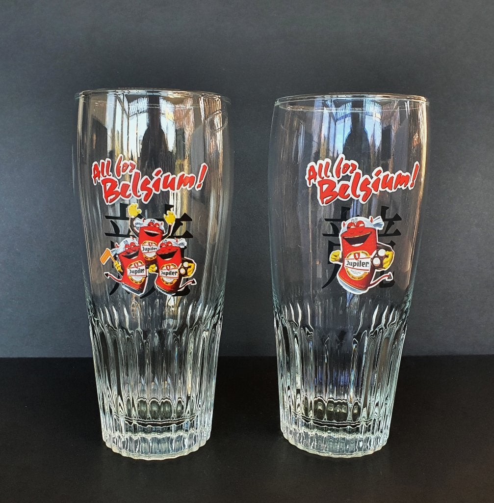 2 Bierglazen voor Jupiler – 33 cl – supporters Belgium, Enlèvement ou Envoi, Comme neuf, Verre, Verre ou Verres