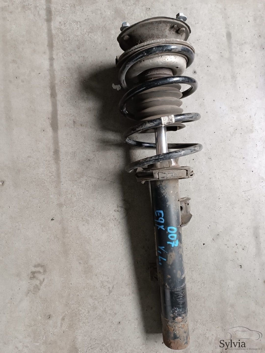 Veerpoot schokdemper links voorzijde BMW 3 serie  E90 E91 E9, Auto-onderdelen, Gebruikt, -, -, Ophalen of Verzenden