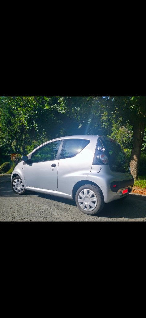 Citroen C1 1.0L très économique, Argent ou Gris, Achat, Boîte manuelle, C1