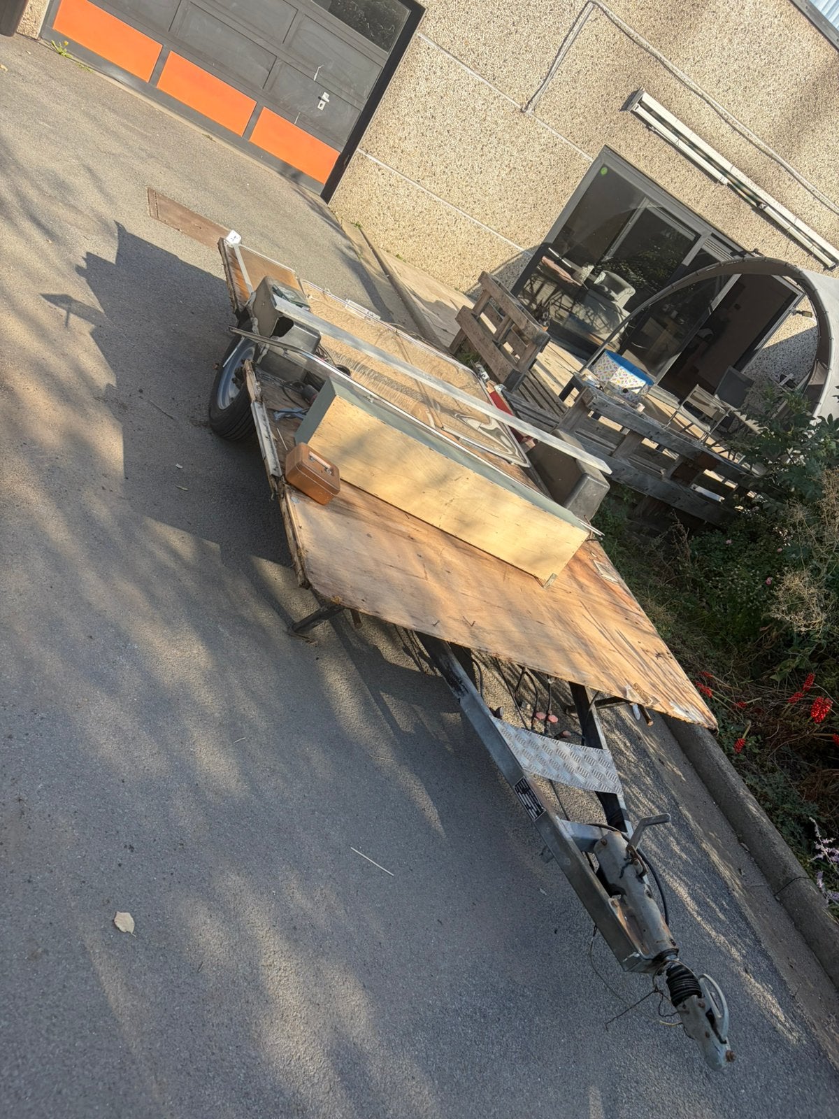 Chassis remorque ( caravane  esterel )  negociable, Enlèvement, Comme neuf