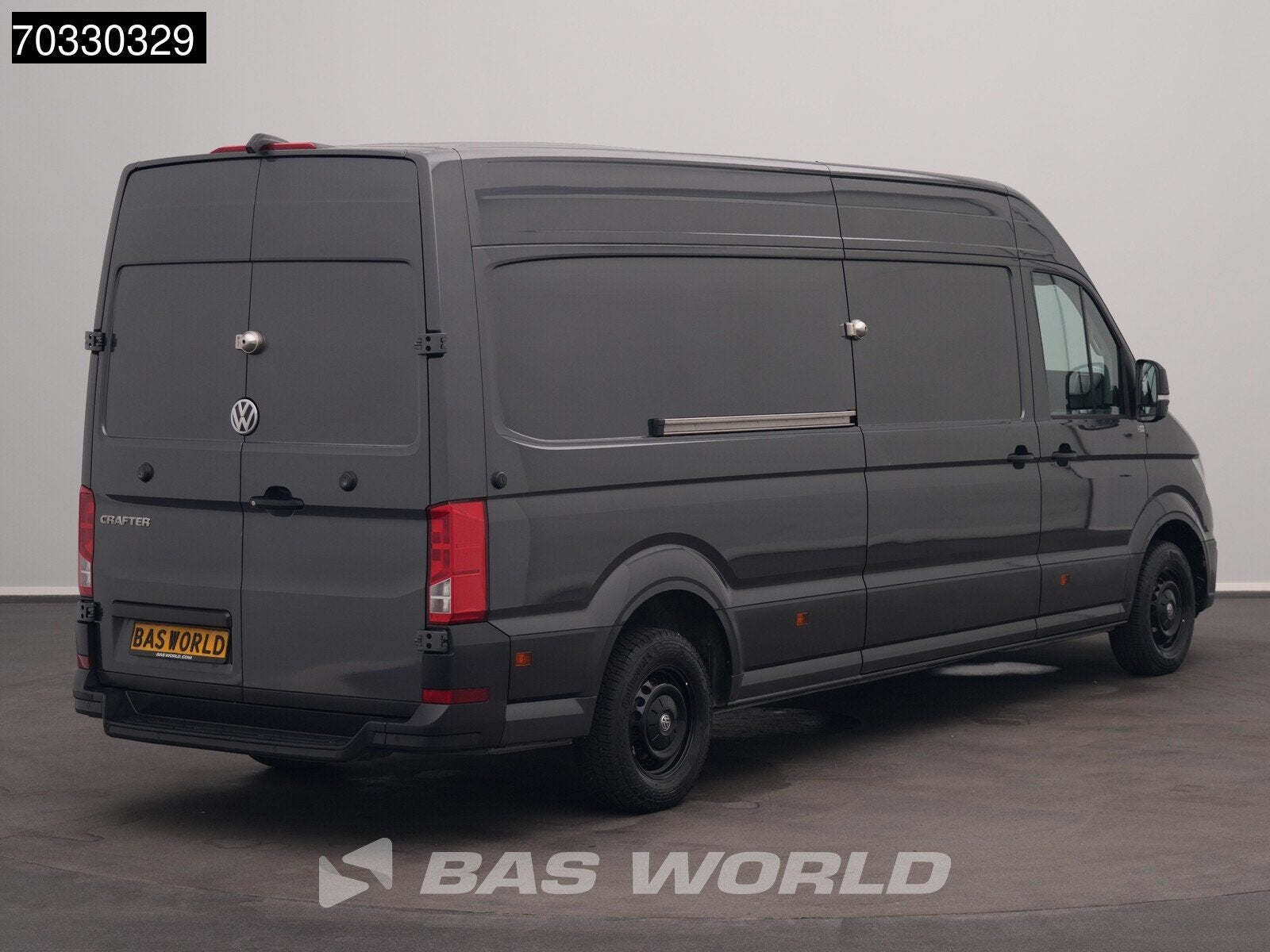 Volkswagen Crafter 177pk Automaat L4H3 Navi LED Airco Cruise, Autos, Camionnettes & Utilitaires, Argent ou Gris, Achat, Euro 6