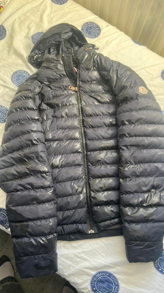 Moncler jas maat M (2) authentiek, Kleding | Heren, Jassen | Winter, Ophalen of Verzenden, Zo goed als nieuw, Maat 48/50 (M), Blauw