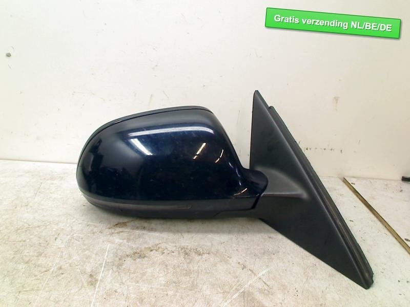 RETROVISEUR EXTERIEUR DROIT Audi A4 Avant (B8), Auto-Union-Straße  1,
85057  Ingolstadt, DE, Info@audi.de, Audi, Utilisé