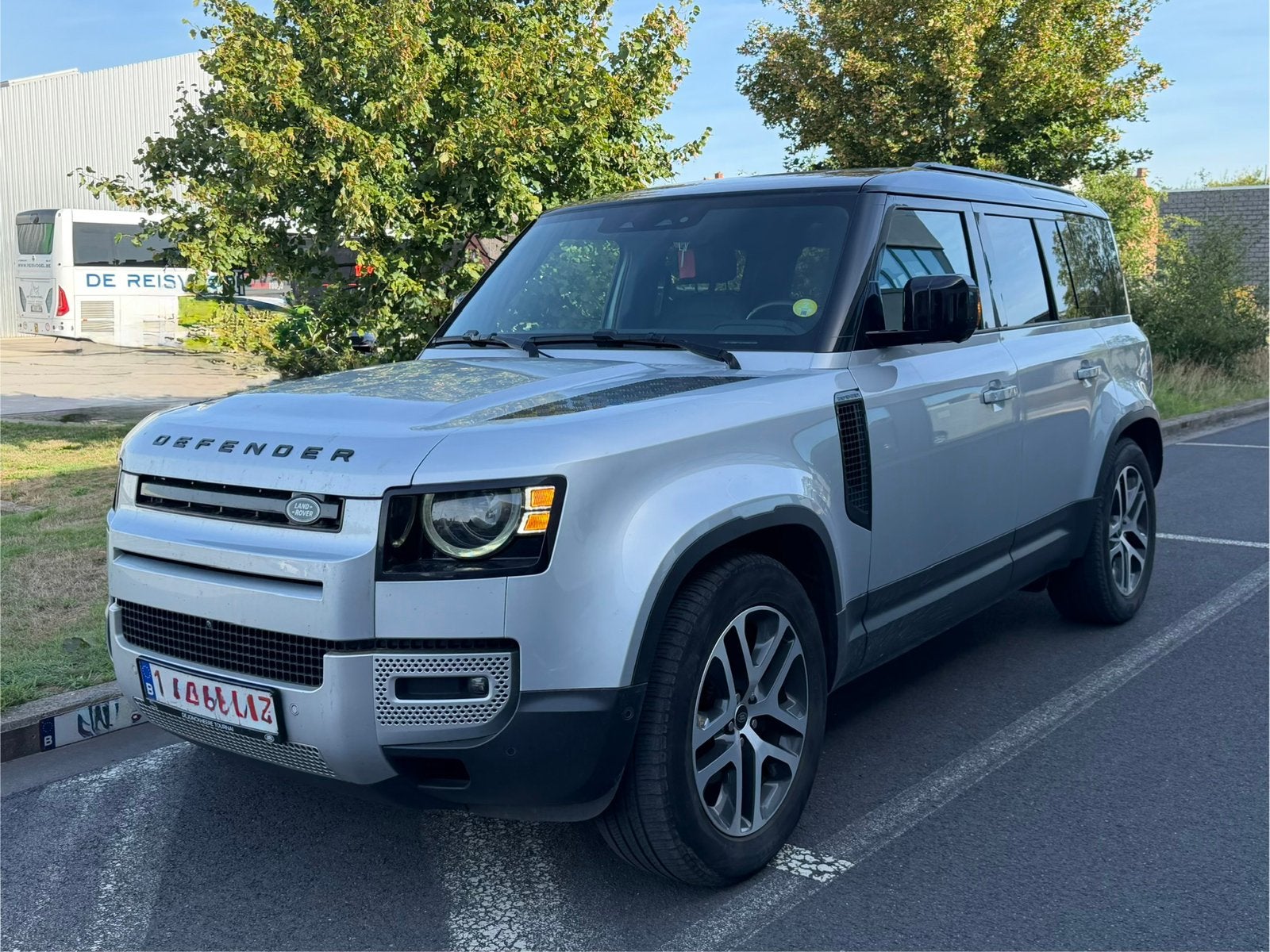 DEFENDER 110 D200 SE - Lichte vracht luchtvering Meridian, Automaat, Dealer onderhouden, Defender, Diesel