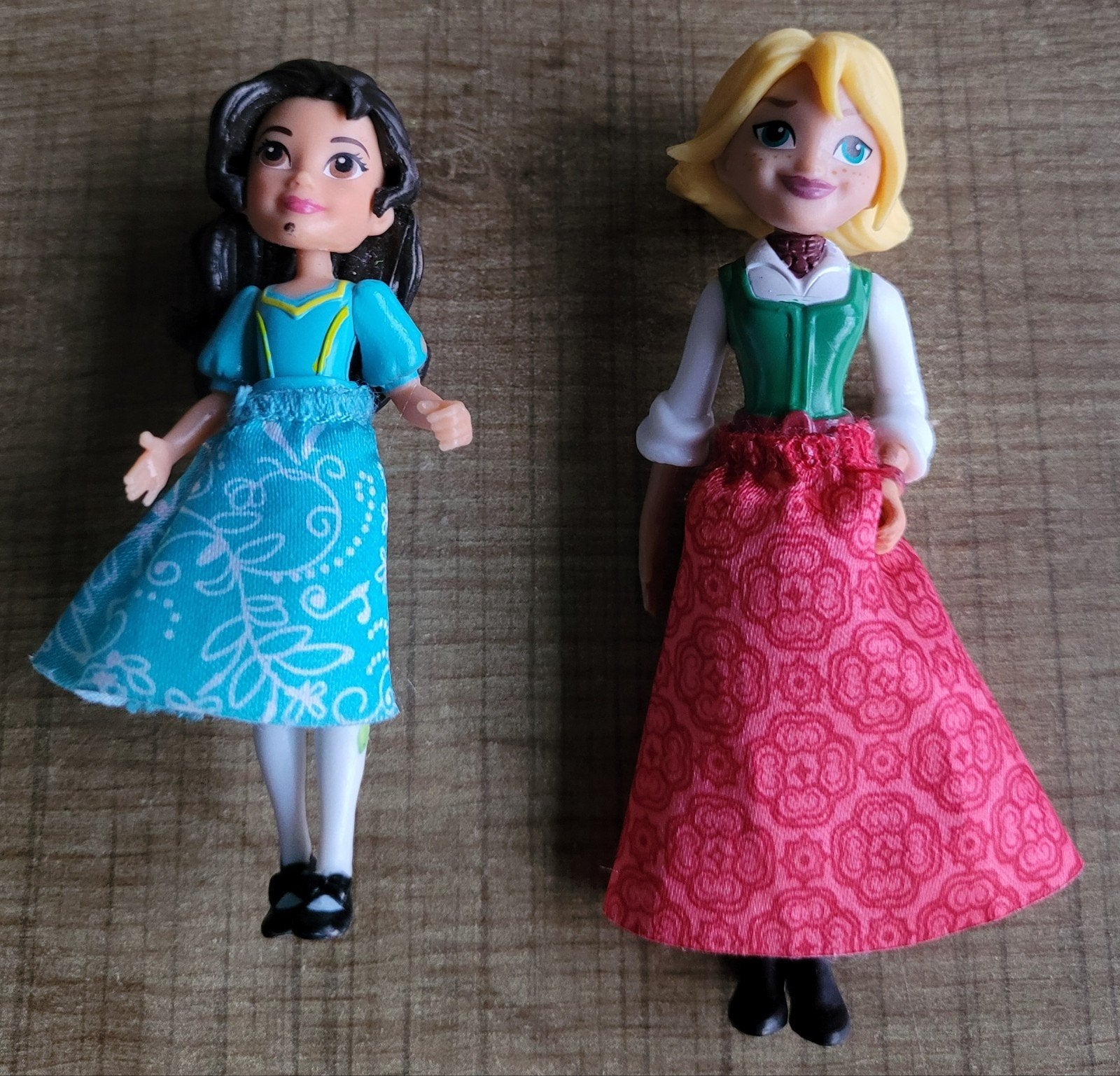 Disney reeks: Elena of Avalor: 2 popjes, Ophalen of Verzenden, Zo goed als nieuw