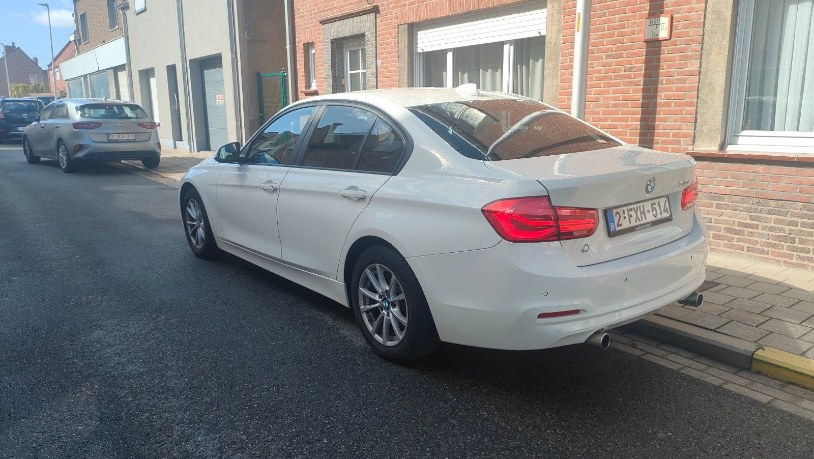 BMW 318i facelift 12/2015 Automaat, Auto's, BMW, Automaat, Wit, Lichtsensor, Berline