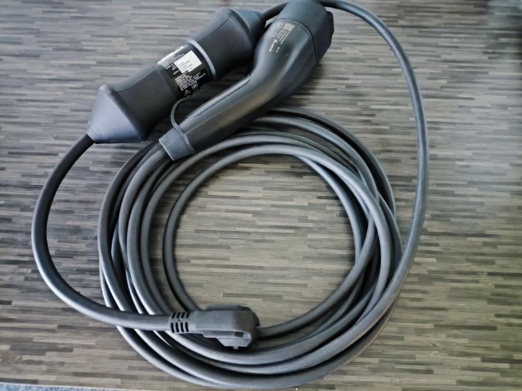 Volvo Laadkabel type 2, Autos : Divers, Bornes de recharge, Enlèvement ou Envoi, Neuf, Câble de charge