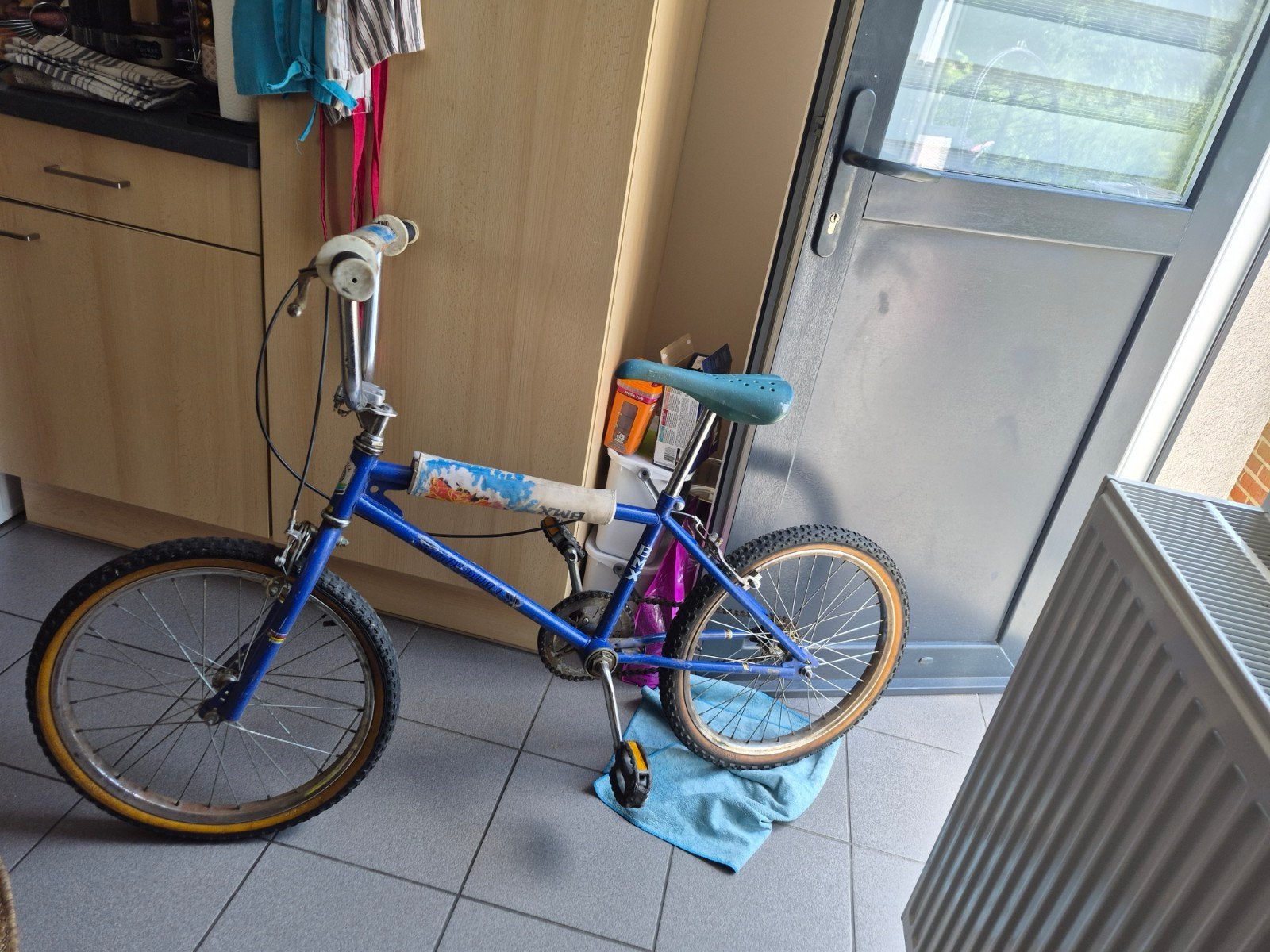 BMX, Enlèvement