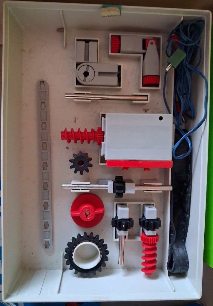 FISCHER Technik bouwdoos, Hobby en Vrije tijd, Ophalen, Voertuigen, Gebruikt, Meerkleurig