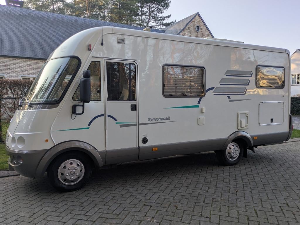 Hymer Starline 630 avec moteur Mercedes 2.7, Jusqu'à 4, Marchepied électrique, 6 à 7 mètres, Boîte manuelle