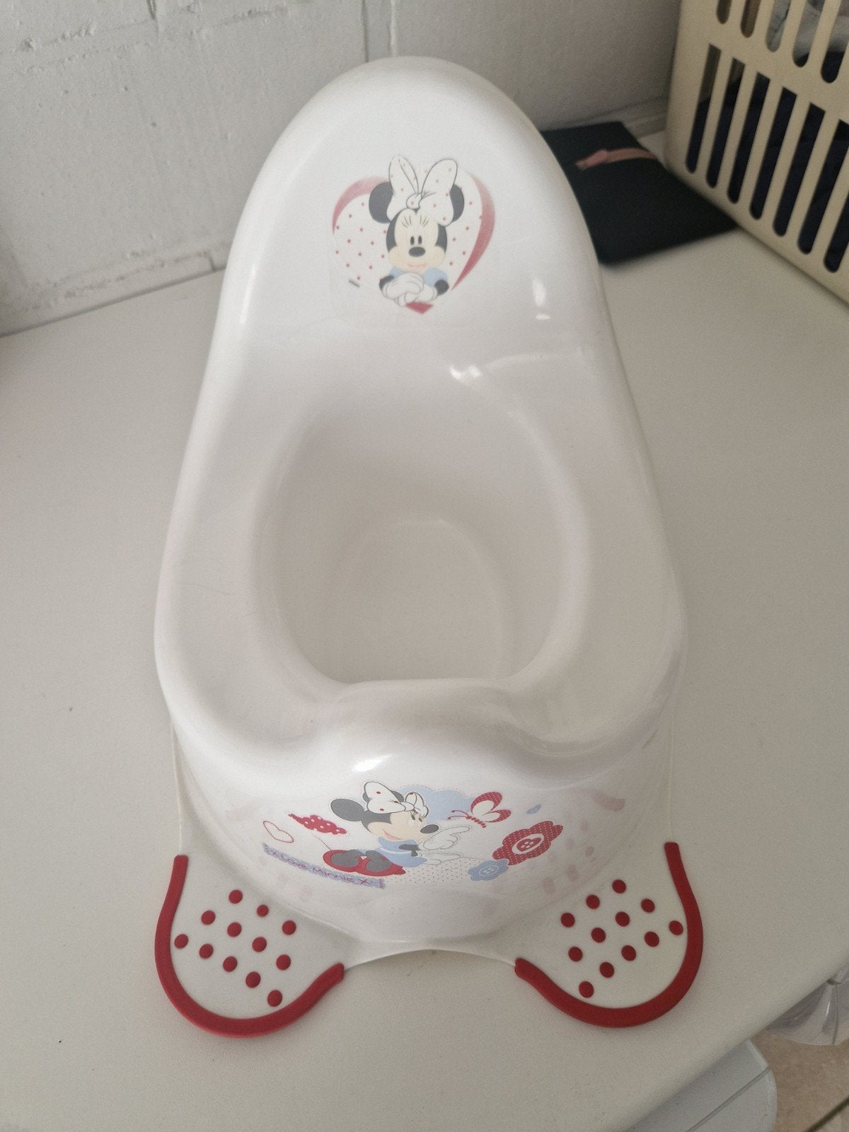 Pot toilette enfant, Enlèvement