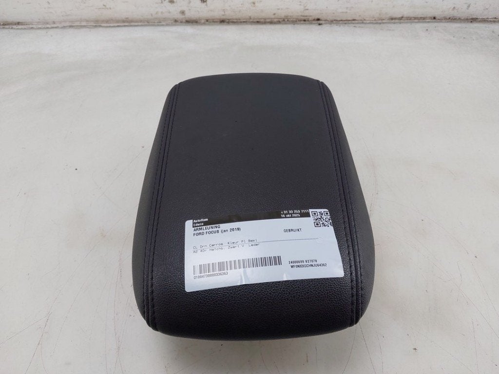 ACCOUDOIR CENTRAL Focus 4 (|2586029|JX7BA045C74HA3ZHE|), Autos : Pièces & Accessoires, Utilisé, Ford