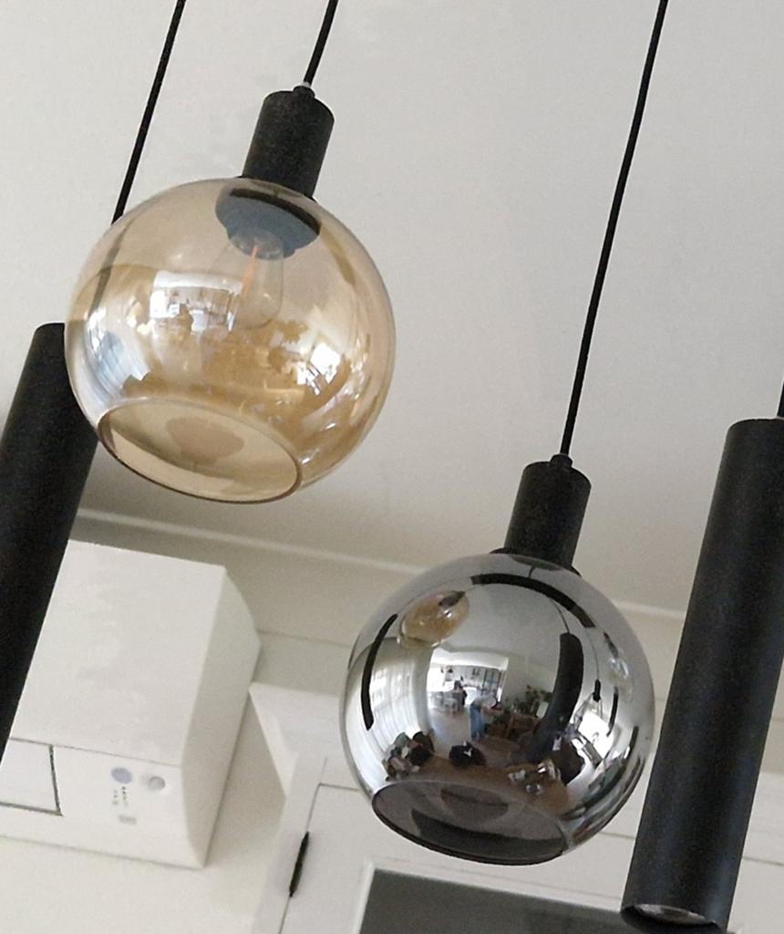4 hanglampen glazen bollen E27, Huis en Inrichting, Lampen | Hanglampen, Ophalen, Nieuw, Glas, 75 cm of meer