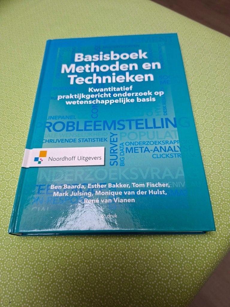 Basisboek methoden en technieken NIEUWSTAAT, Ophalen of Verzenden, Zo goed als nieuw, Hoger Onderwijs, Ben Baarda; Esther Bakker; Tom Fischer; Mark Julsing