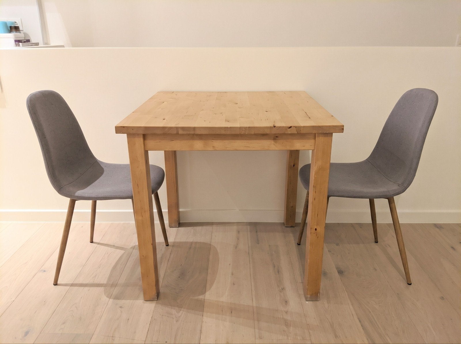 Eettafeltje met 2 stoelen, Ophalen, Gebruikt, Vierkant, Tot twee personen