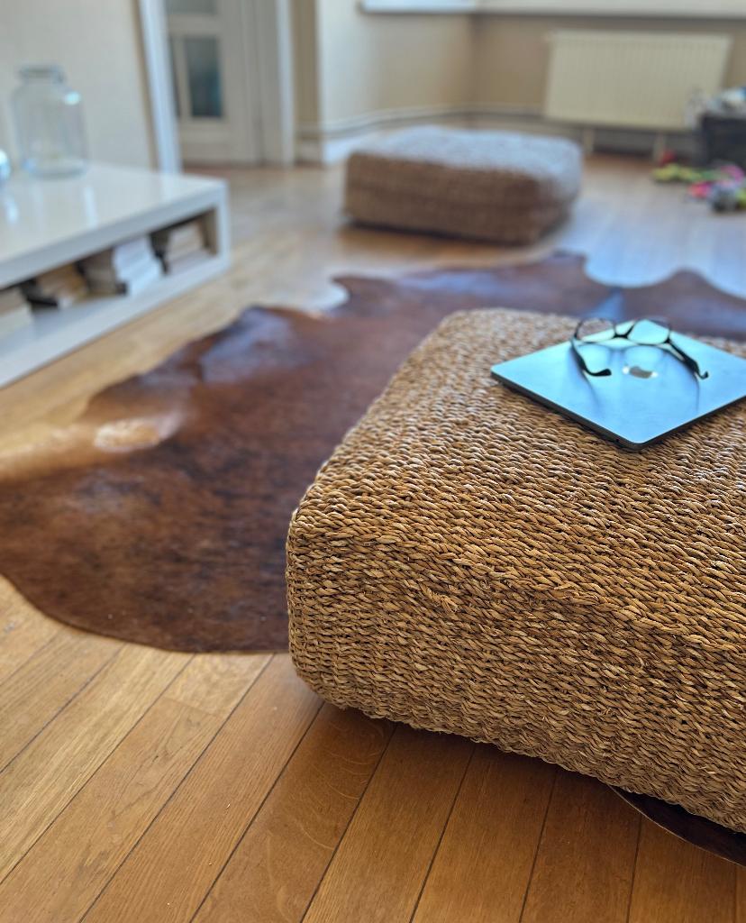 Deux Poufs Maison du monde, Carré, Enlèvement, Utilisé, 50 à 75 cm