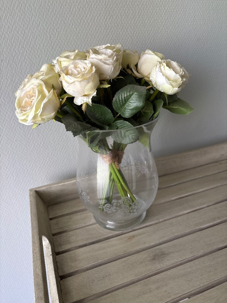 Vase décoratif avec (fausses) roses, Enlèvement, Comme neuf