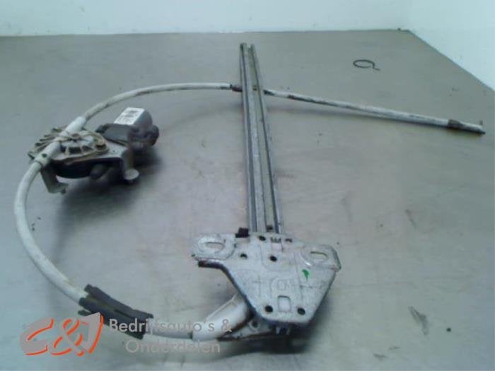 Ruitmechaniek 2Deurs rechts-voor van een Renault Master, Gebruikt, -, Renault, -
