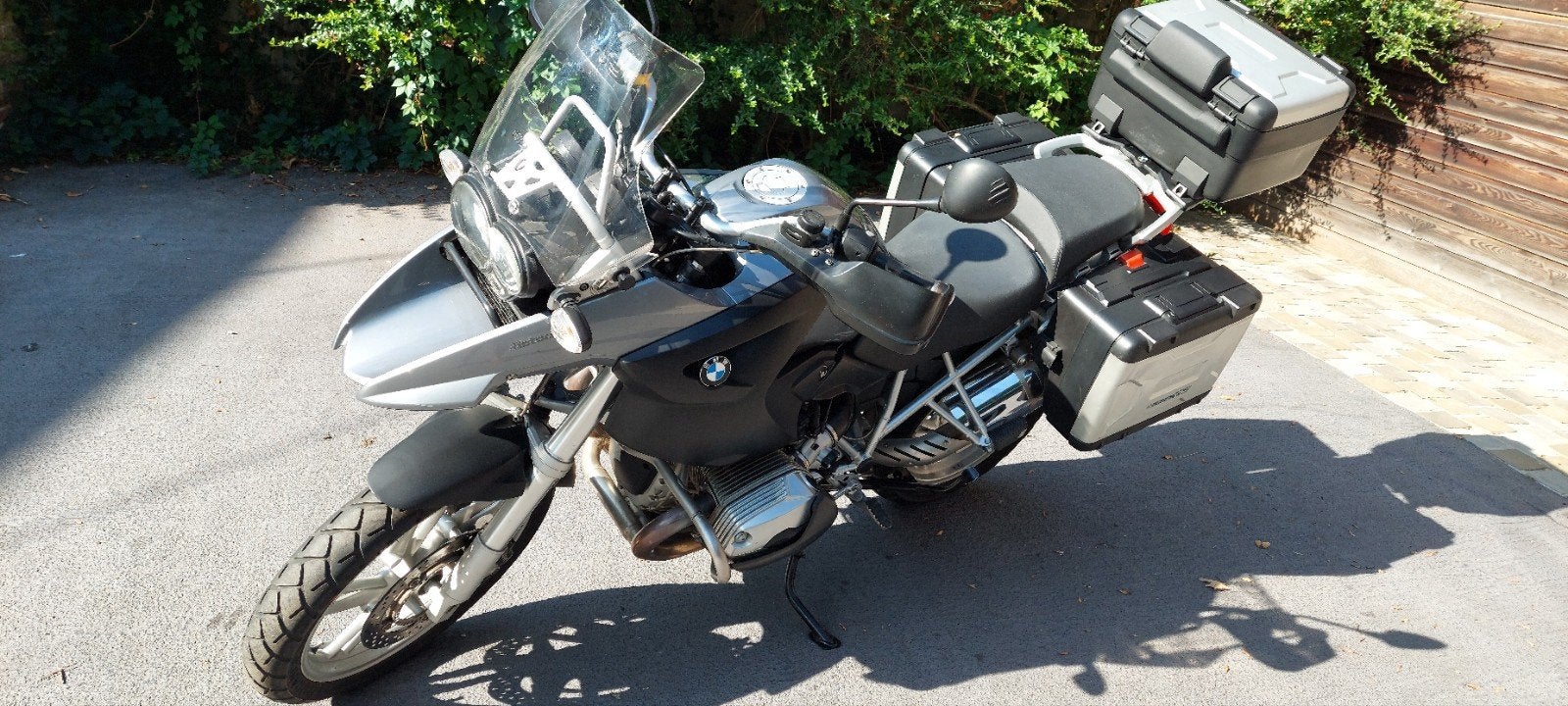 Av. BMW R1200GS grise, Poignées chauffantes, Occasion, 2 cylindres, 1200 cm³
