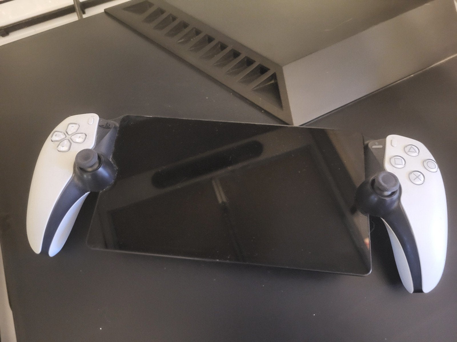 PlayStation portal, Enlèvement, Comme neuf