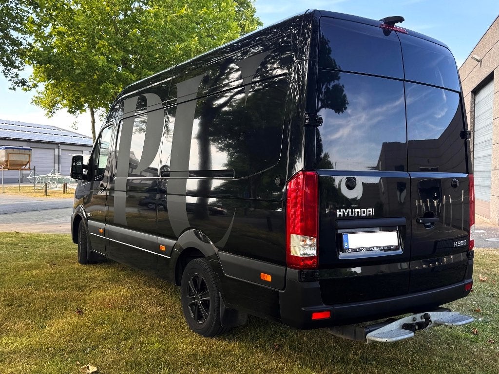 Hyundai H350 - 2018, seulement 79 500, édition Phantom Black, Autos, Achat, Euro 6, 3 places, Boîte manuelle