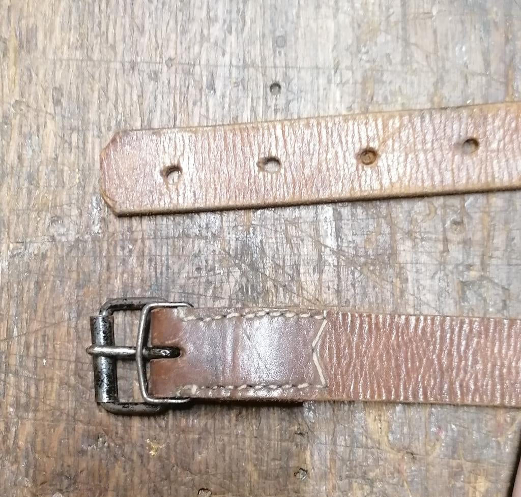 Militaire riem voor waterfles etc. WO2 WW1, Verzamelen, Verzenden, Overige soorten, Overige typen