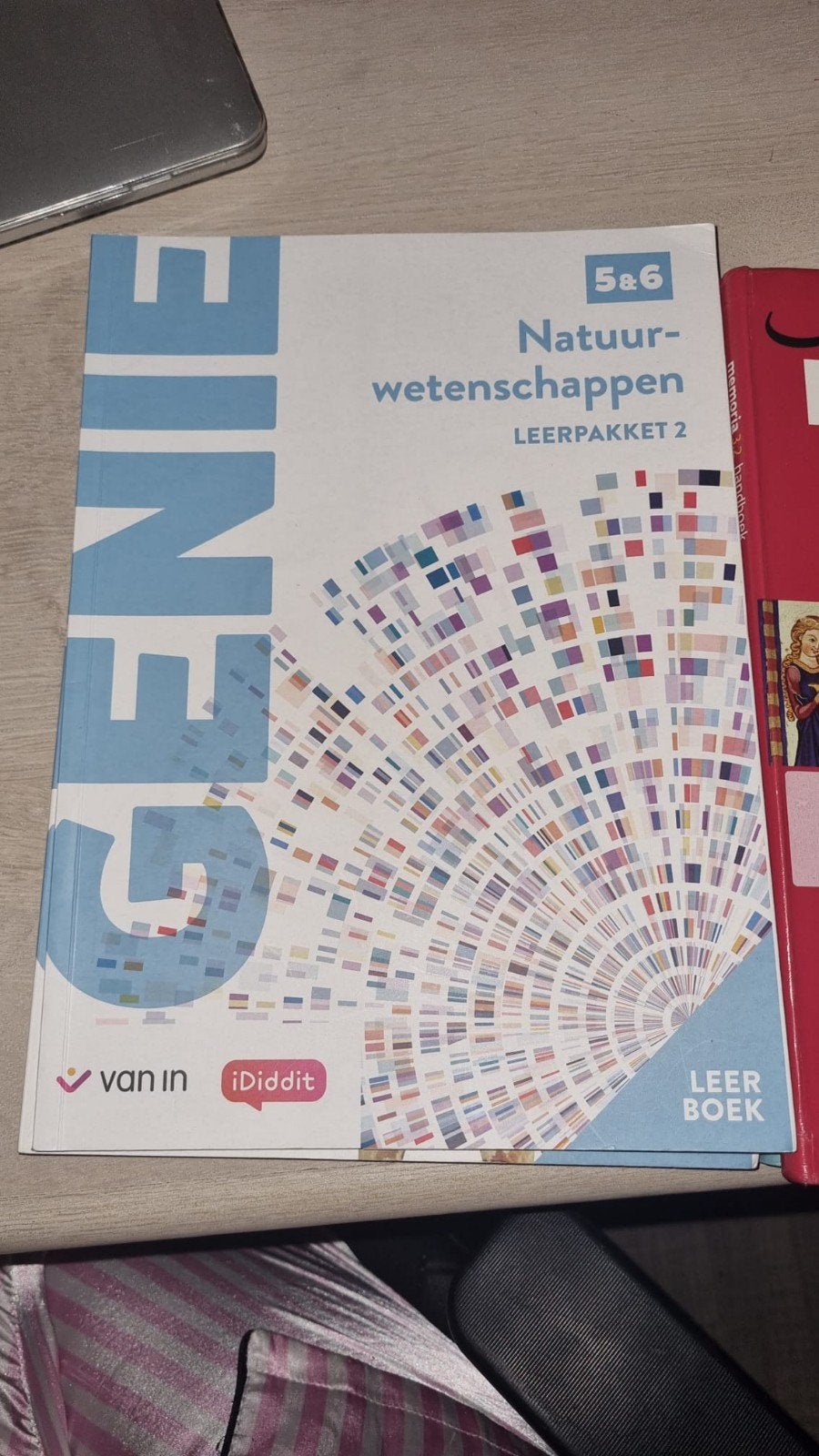 Boek natuurwetenschappe 5&6, Boeken, Ophalen