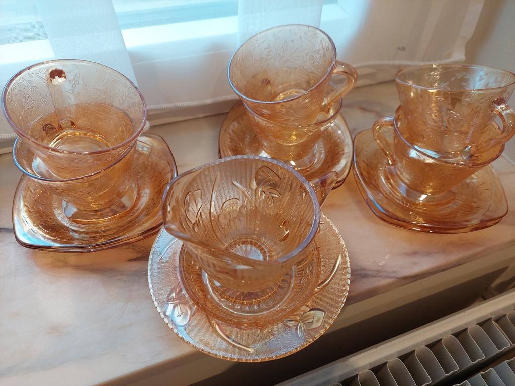 Ensemble café, Ophalen