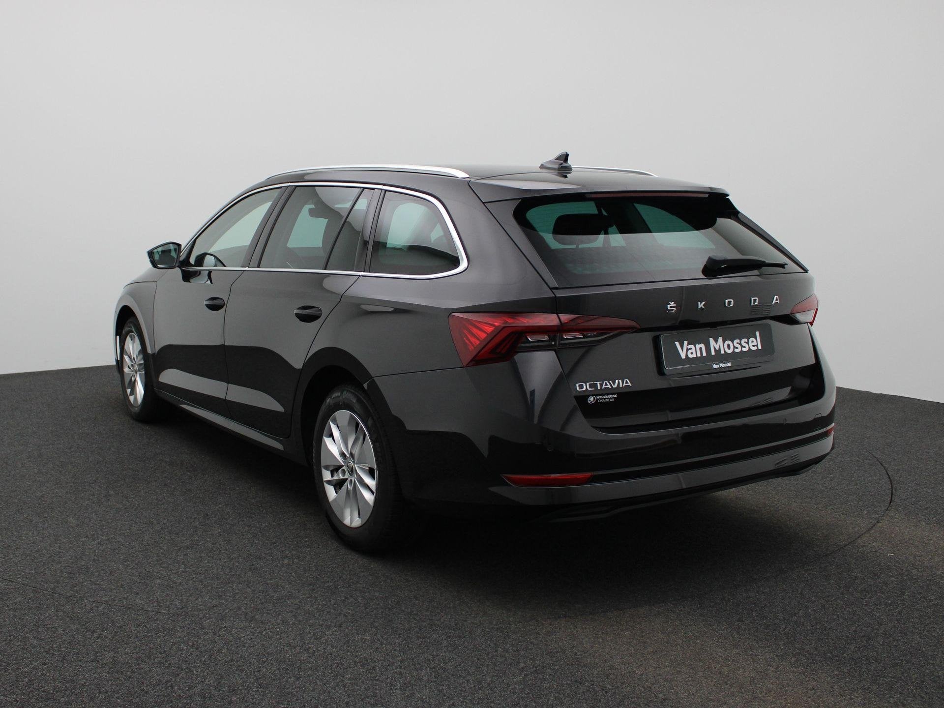 Skoda Octavia Combi 1.0 TSI GreenTec 85kW Ambition LED | NAV, Auto's, Voorwielaandrijving, Stof, Gebruikt, 116 pk