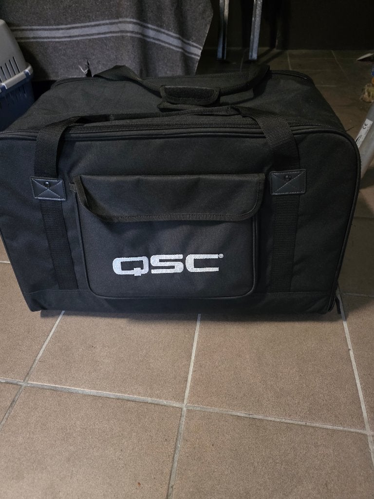 1 x draagtas QSC k12.2, Étanche, Enlèvement, Comme neuf, Enceinte portable