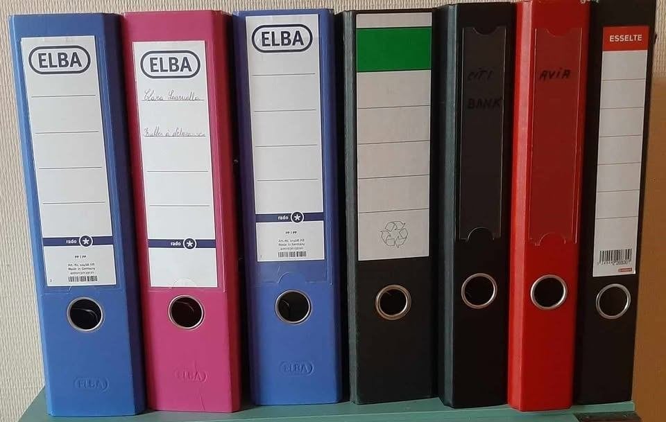 7 classeurs à leviers, Enlèvement, Comme neuf