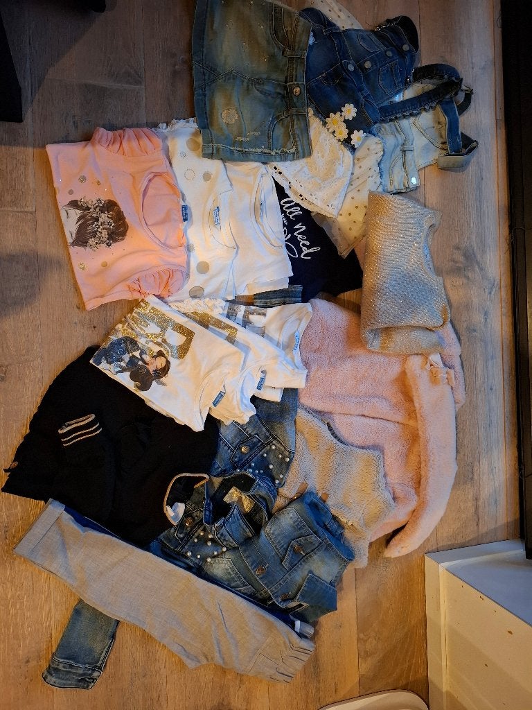 Meisjeskledij maat 98, Kinderen en Baby's, Kinderkleding | Maat 98, Ophalen, Zo goed als nieuw, Meisje, Broek