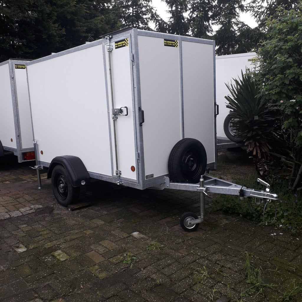 gesloten aanhangwagens divers, Enlèvement, Comme neuf