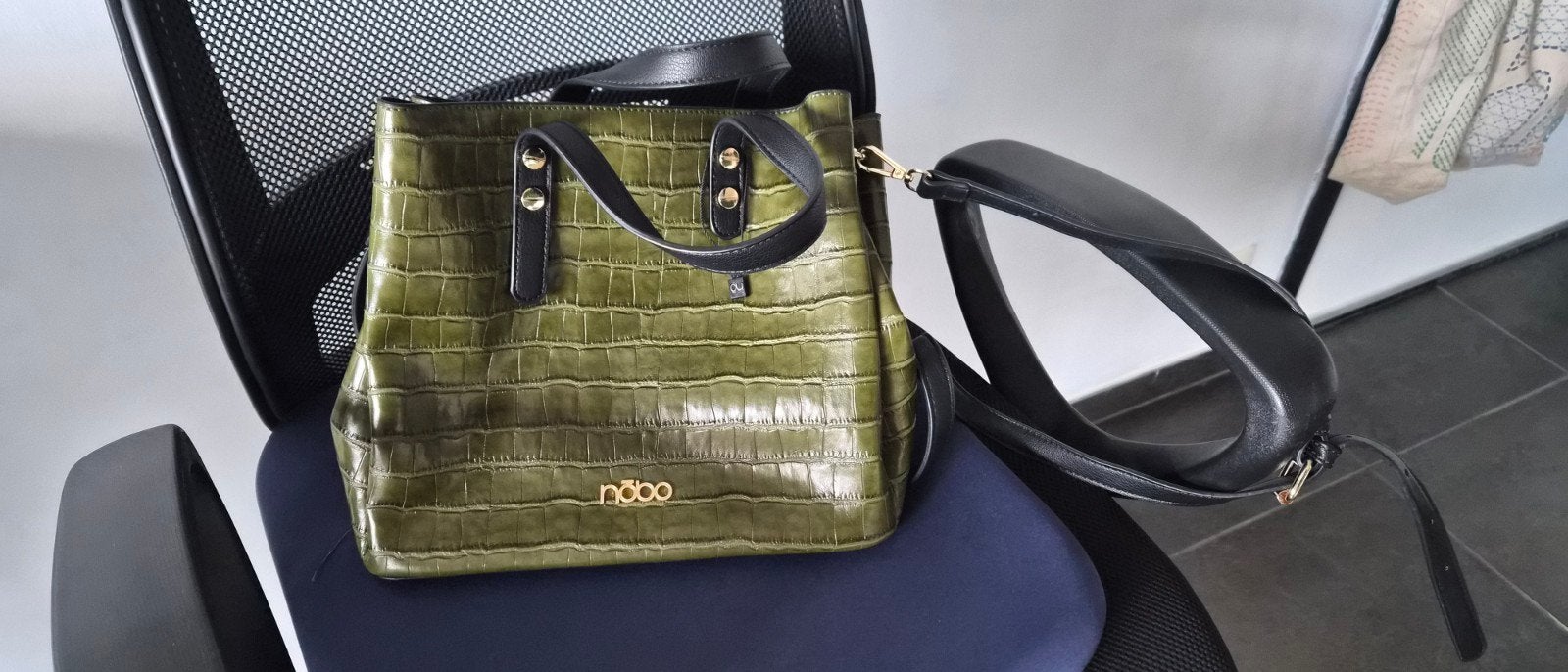 handtas nobo, Handtassen en Accessoires, Ophalen, Zo goed als nieuw, Groen, Nobo