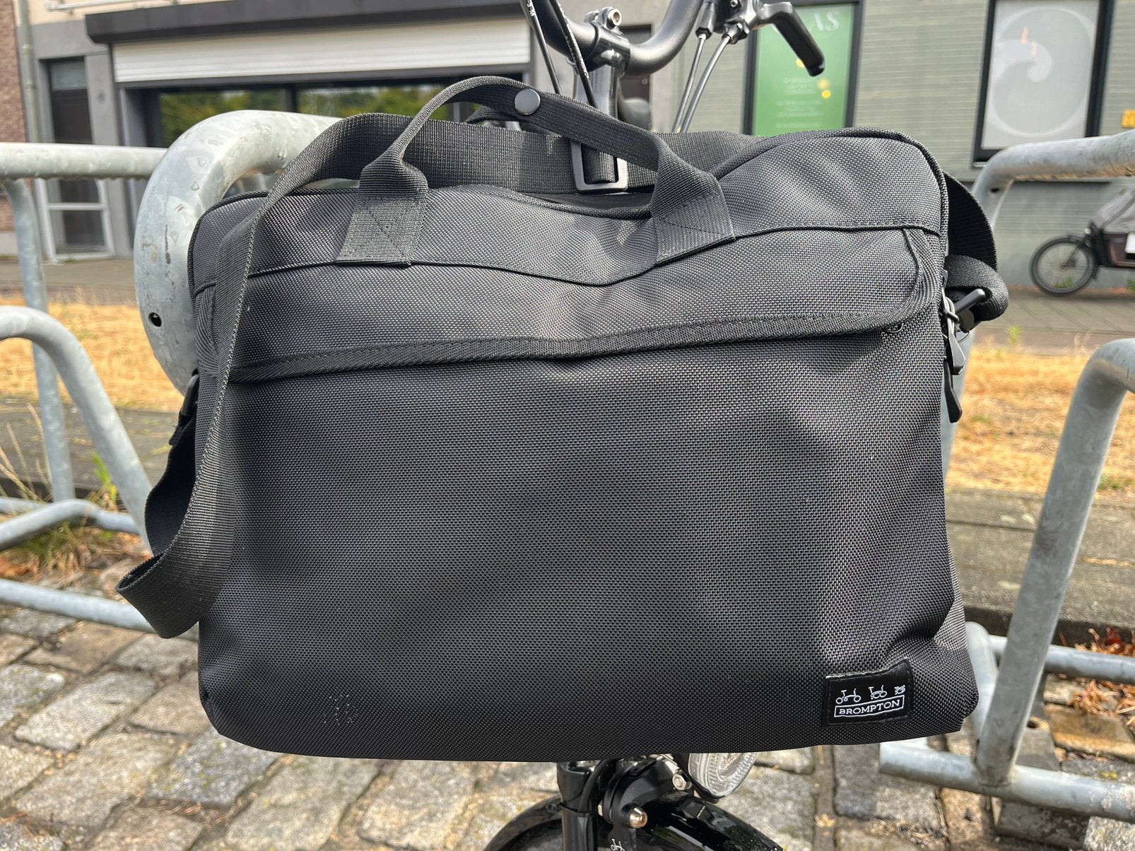Brompton laptop tas, Fietsen en Brommers, Fietsaccessoires | Fietstassen, Ophalen, Zo goed als nieuw