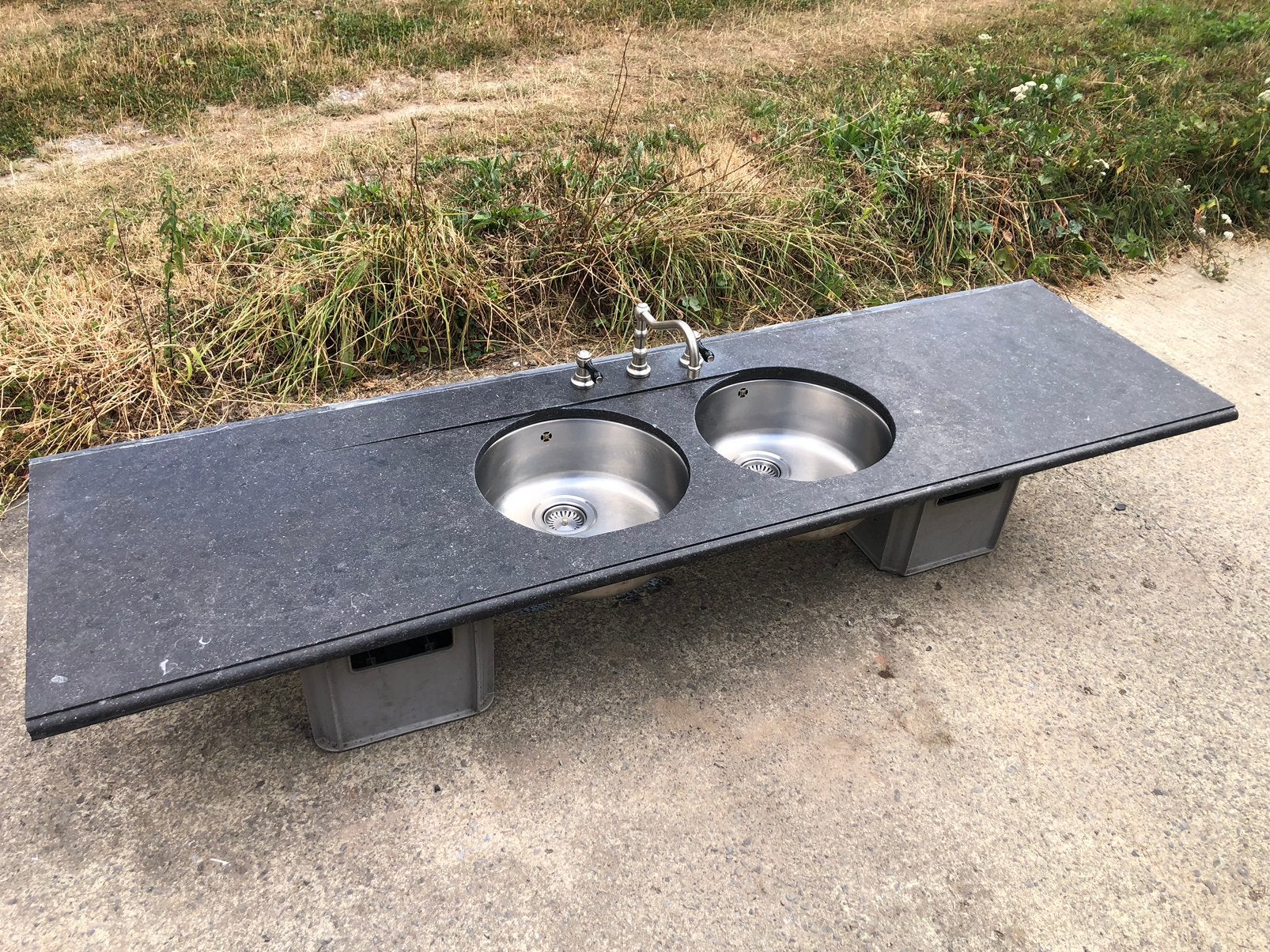 Zwarte marmeren keuken met dubbele spoelbak, Huis en Inrichting, Ophalen, Gebruikt, Zwart, 200 cm of meer