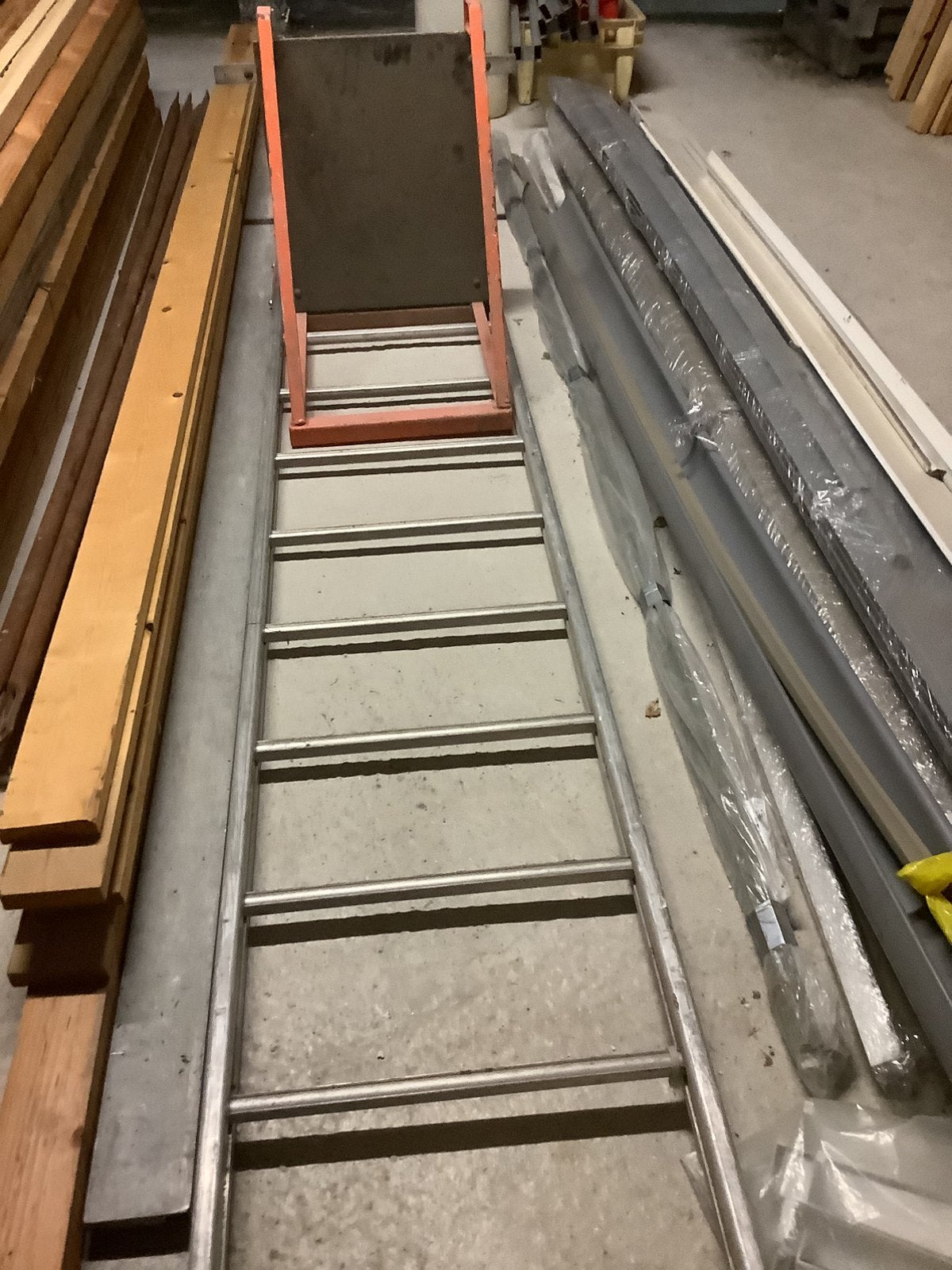 Hangladder en trapladder, Doe-het-zelf en Bouw, Ophalen, Zo goed als nieuw