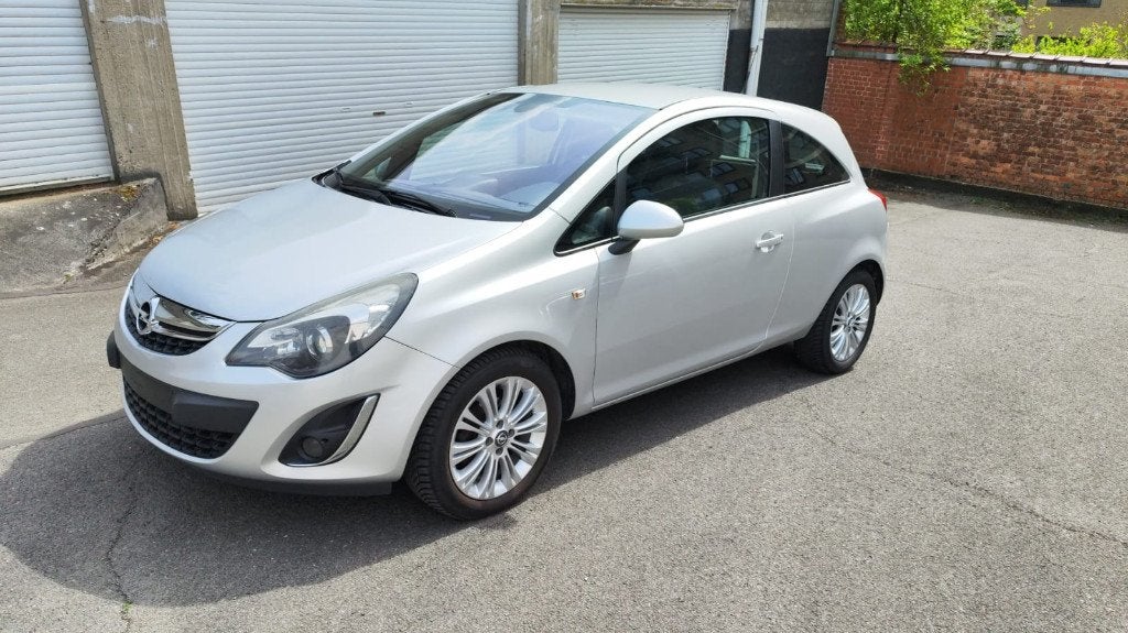 Opel Corsa Benzine 1.2i, Auto's, Voorwielaandrijving, Euro 5, Stof, Zwart